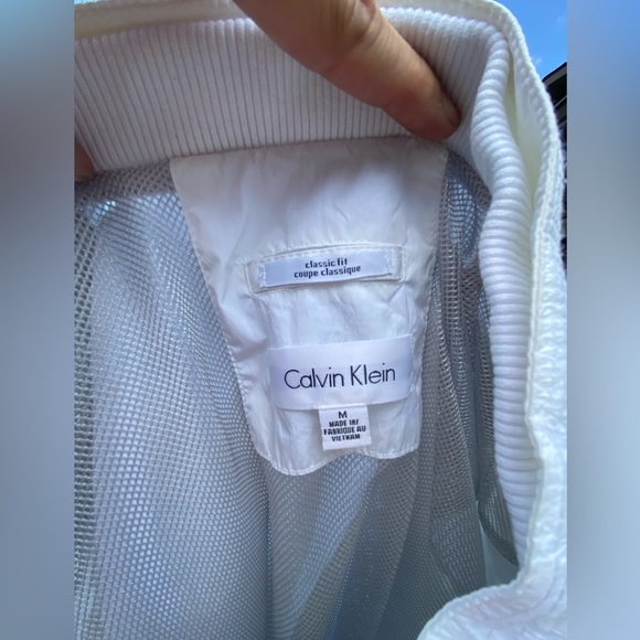 Calvin Klein Women’s Medium White Classic Fit Spring/Summer Jacket - Picture 7 of 8
